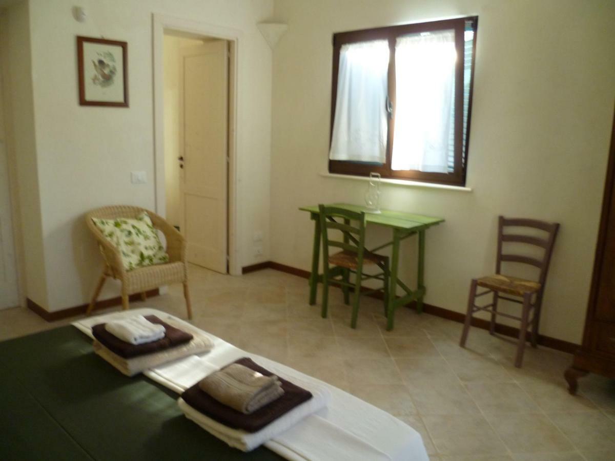 Il Giardino Di Viola Bed & Breakfast Ceglie Messapica Dış mekan fotoğraf