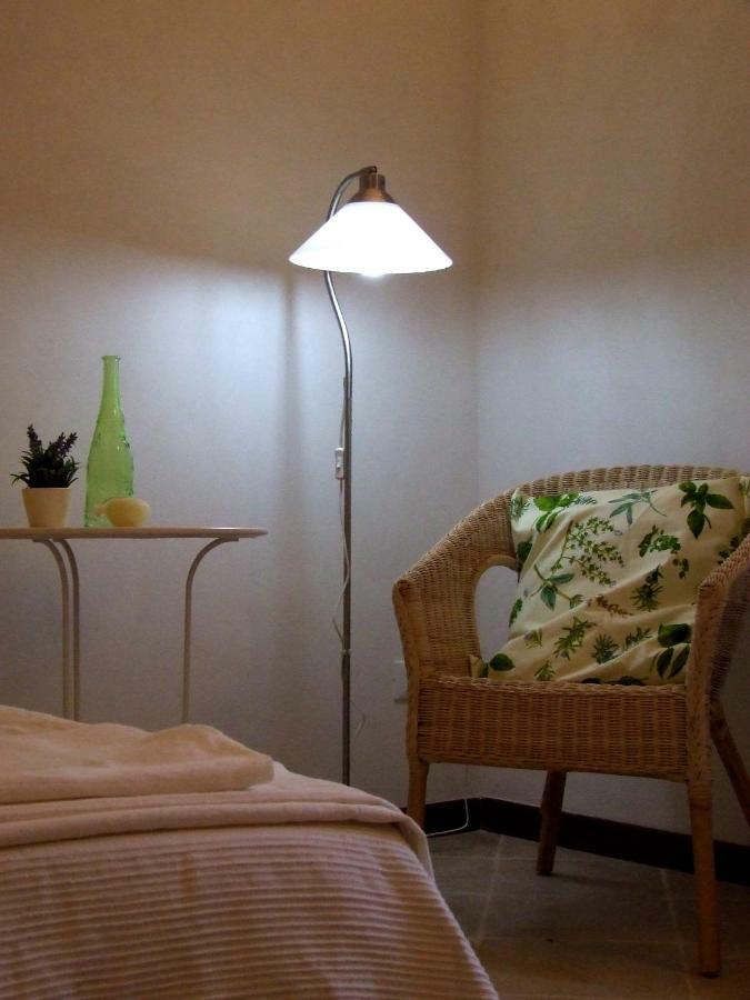 Il Giardino Di Viola Bed & Breakfast Ceglie Messapica Dış mekan fotoğraf