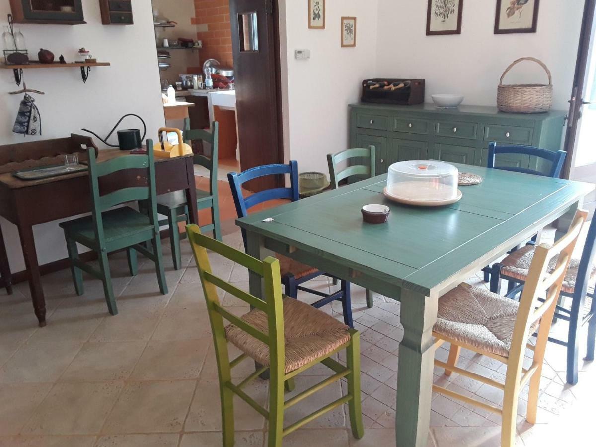 Il Giardino Di Viola Bed & Breakfast Ceglie Messapica Dış mekan fotoğraf